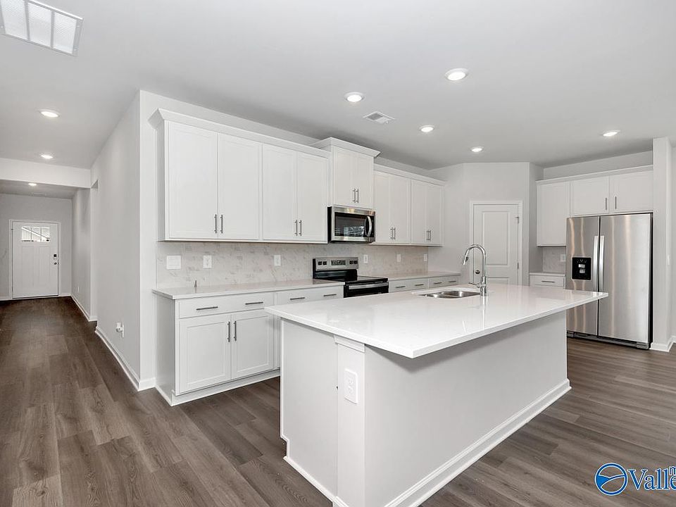 1st image of 117 Gypsy Way