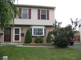 519 E Linden St #519, Fleetwood, PA 19522