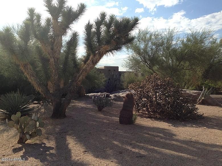 1st image of 2205 Sagebrush Ln