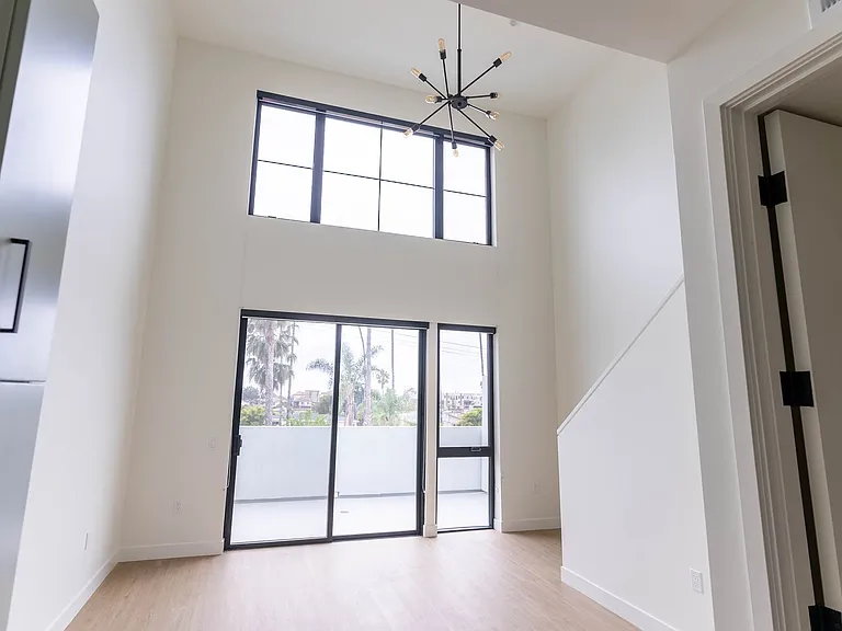 The Flats South Oceanside - where modern luxury meets coastal lifestyle — Photo 9