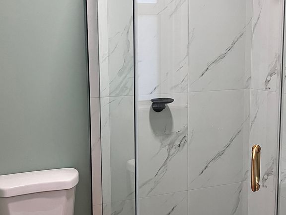 5th image of 829 Obispo Ave #2