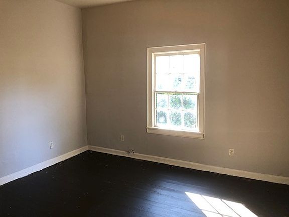 Bedroom 1_10242022