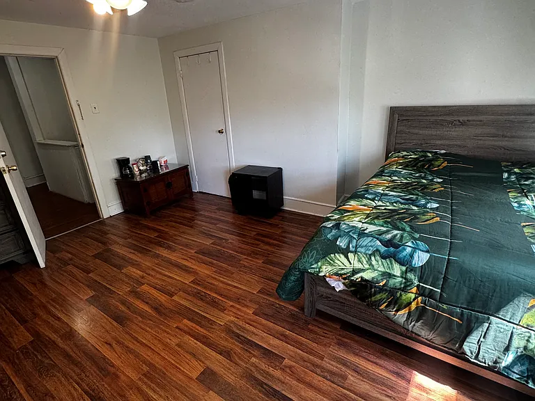 5009 Hazel Ave — Photo 2