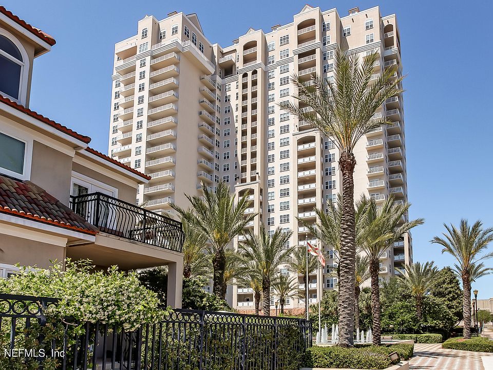 1st image of 400 E BAY Street E #804
