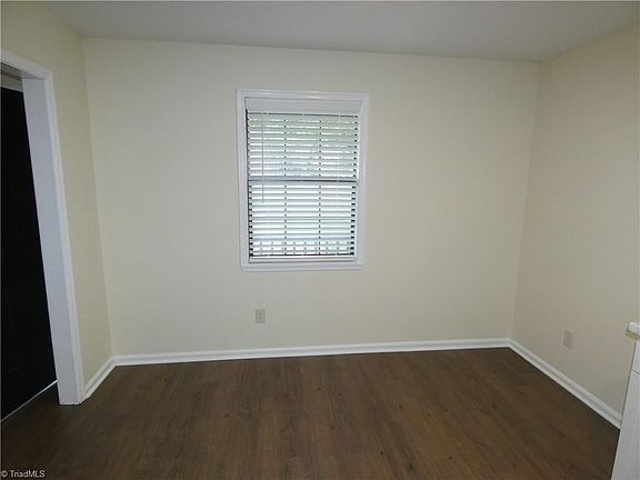 4th image of 317 Westridge Dr