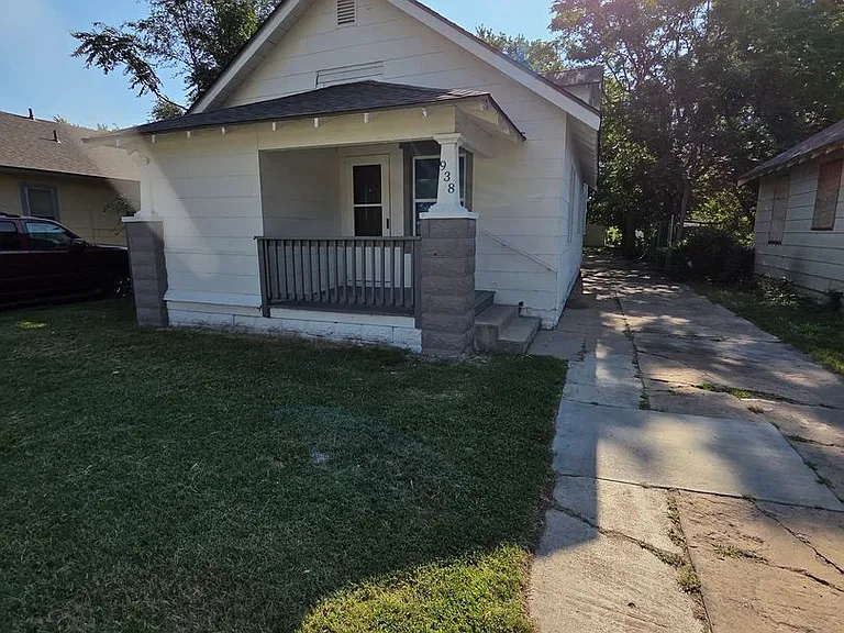 938 S Hiram St — Photo 18
