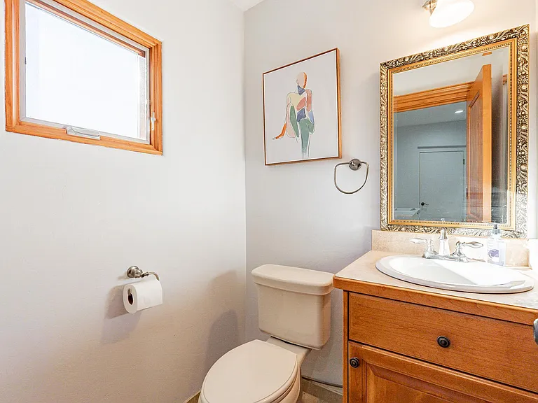 E Montecello Ct — Photo 43