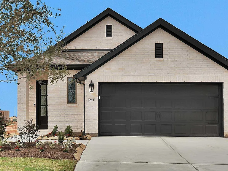 2914 Sunrise Field Ln — Photo 1
