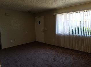 15927 Rancherias Rd APT 1, Apple Valley, CA 92307