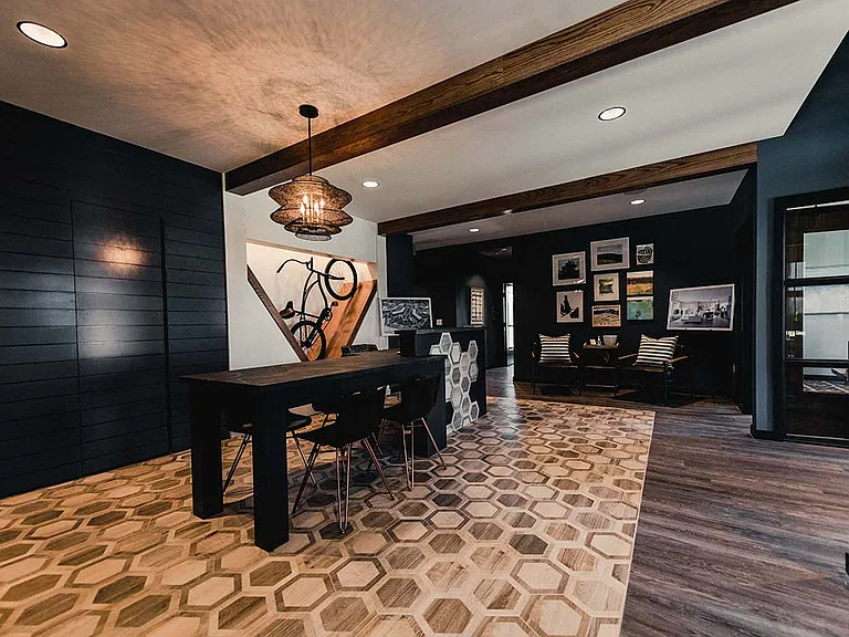 Velo Village Apartments — Photo 8