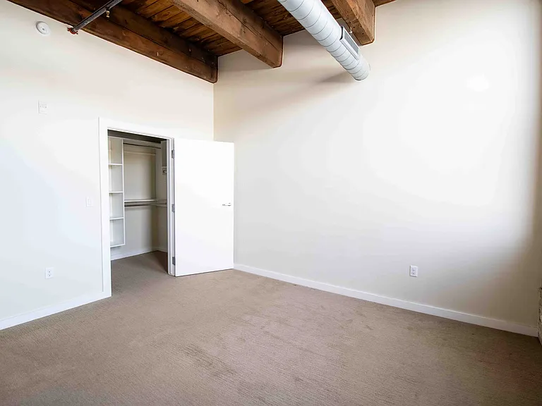 River Place Lofts — Photo 57