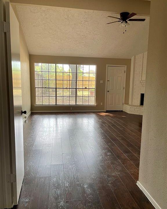 1st image of 3315 Silverside Dr