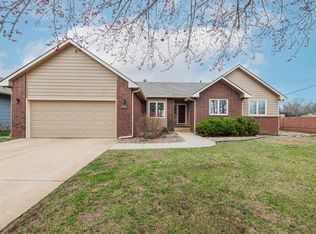 10402 W Westport St, Wichita, KS 67212