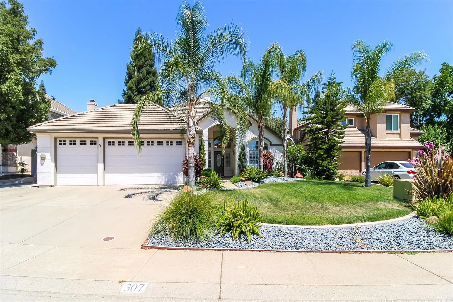 307 Russi Ct photo 1
