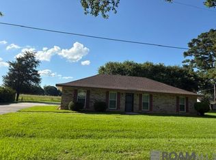 9537 Meadow Ln, Oscar, LA 70762