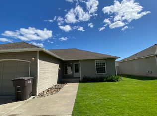 3519 Cascade Loop APT A, Yakima, WA 98902
