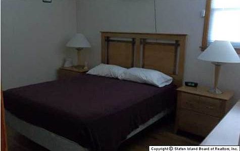 5th image of 60 Schley Ave