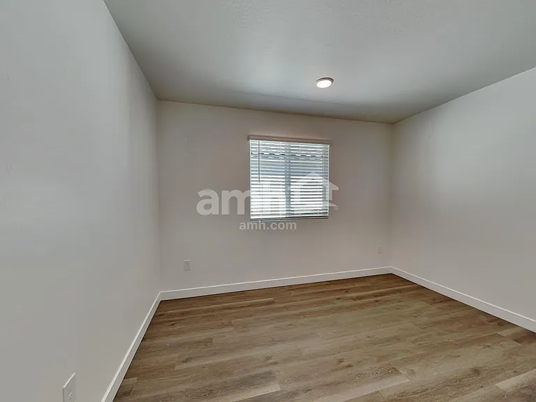 9737 W Luxton Ln — Photo 19