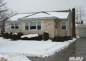 1st image of 743 Highview Ave