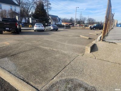 28 S Jackson St, Harrisburg, IL, 62946