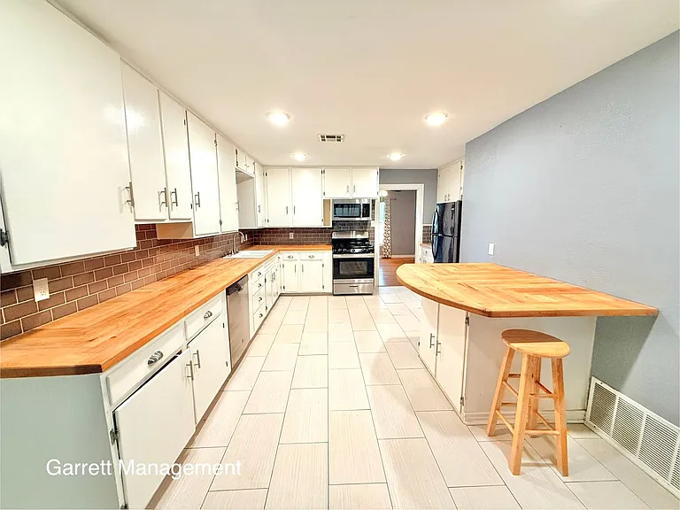1114 Nix Rd — Photo 7