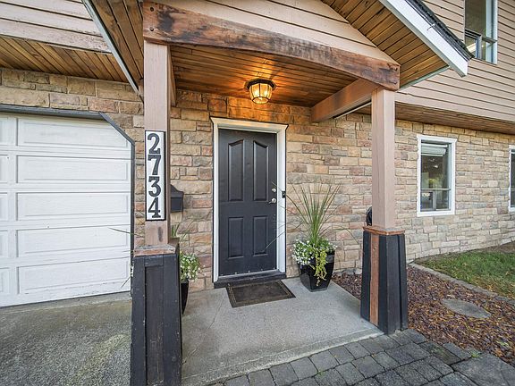 2nd image of 2734 Valemont Cres