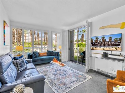 401 S El Cielo Rd APT 204, Palm Springs, CA, 92262