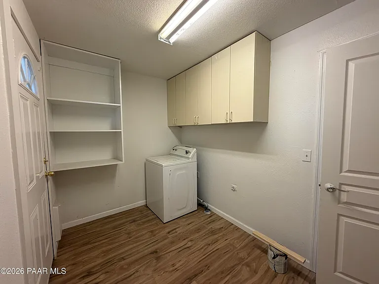 4900 E Julie Dr #A — Photo 4