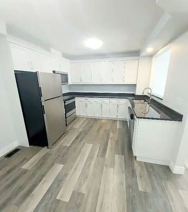 3rd image of 204 Beechwood Dr