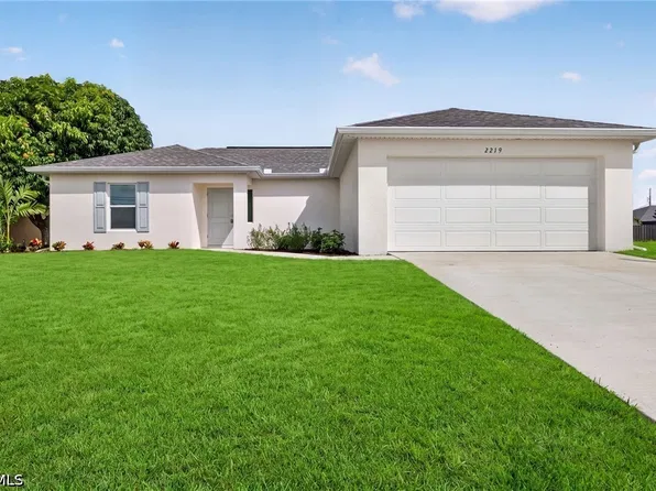 2219 NW 25th Ter, Cape Coral, FL 33993