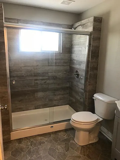 612 S West End St — Photo 4