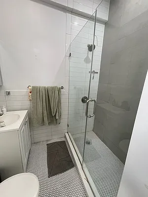 Rented by Buchbinder & Warren | media 5