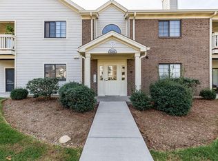 8500 Ambrosse Ln UNIT 101, Louisville, KY 40299