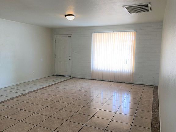 4th image of 4518 N 49th Dr