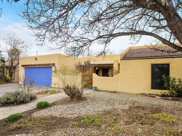 8301 Don Diego Cir, Albuquerque, NM 87114