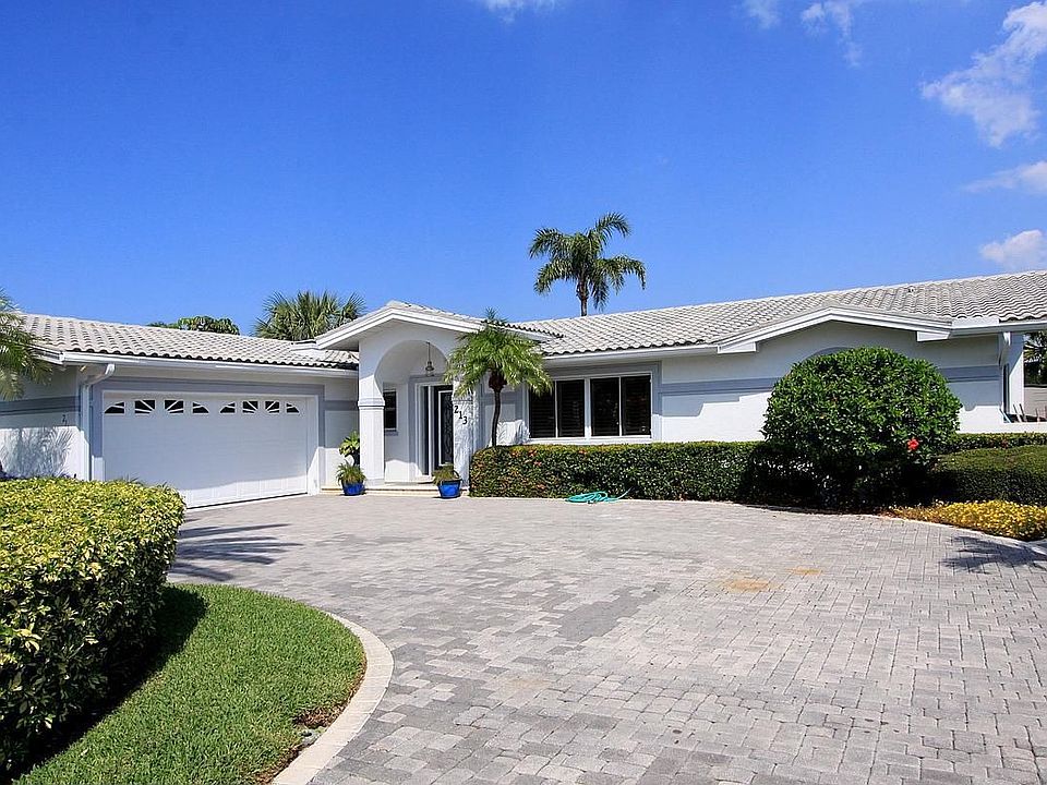 1st image of 213 Howard Dr