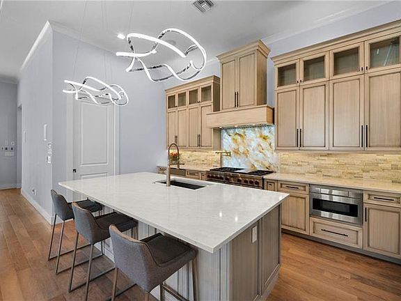 3rd image of 3721 Sapphire Cove CIR