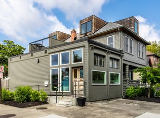 975 Hosbrook St, Indianapolis, IN 46203