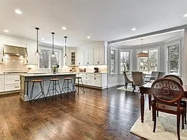 75 Savoy Rd, Needham, MA 02492