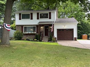 4637 Yarmouth Ln, Youngstown, OH 44512
