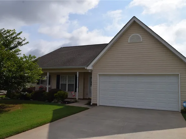 147 Elliott Cir, Anderson, SC 29621