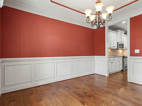 4th image of 520 Easy Wind Ln
