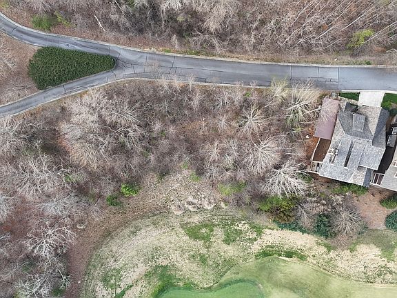 2nd image of V 16 Village Club Dr #V-16