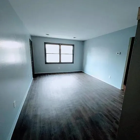 405 Milton St #C — Photo 1