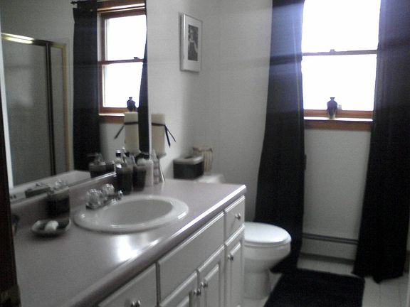 2nd bath on main level