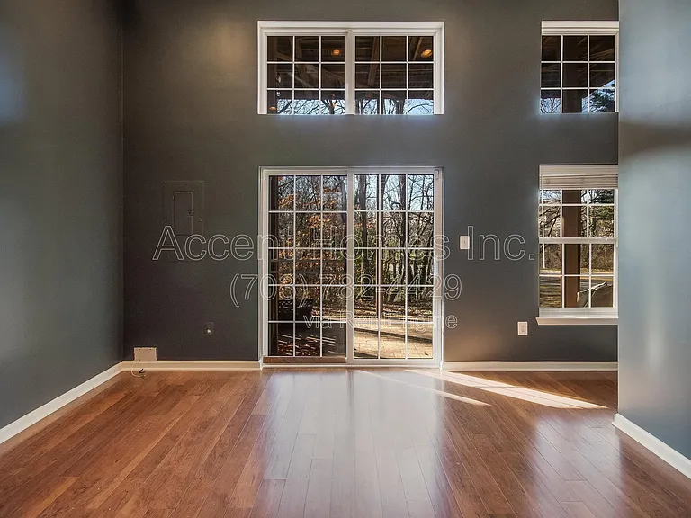 6450 Waterfield Rd — Photo 59