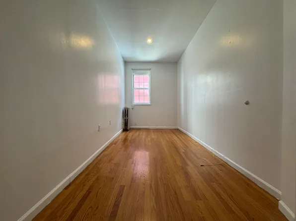 183 Smith Street image 5 of 10