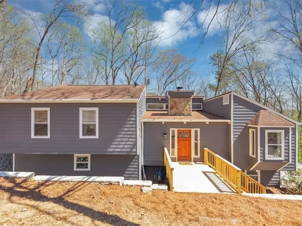 980 Pine Grove Pointe Dr, Roswell, GA 30075