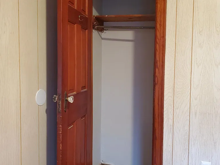 183 Laurel St — Photo 15