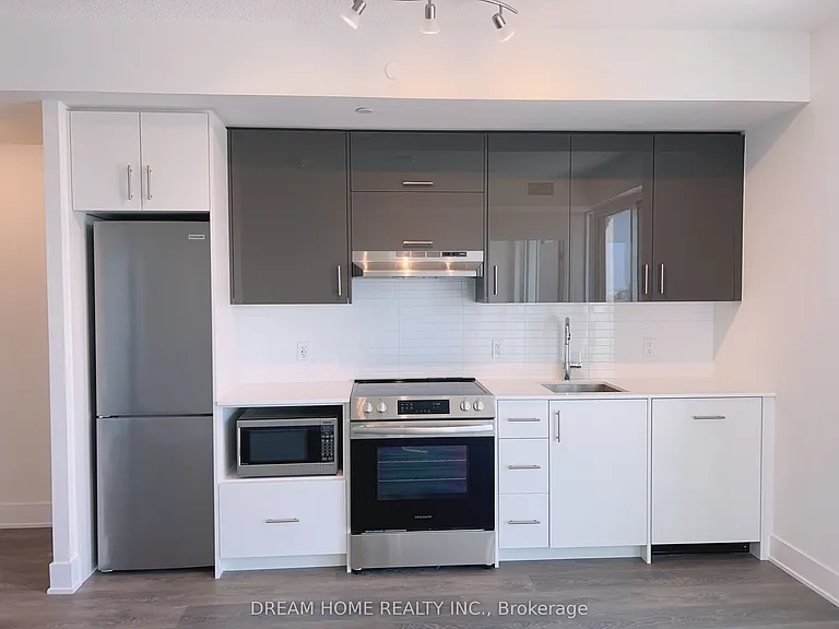 188 Fairview Mall Dr #2610 — Photo 6